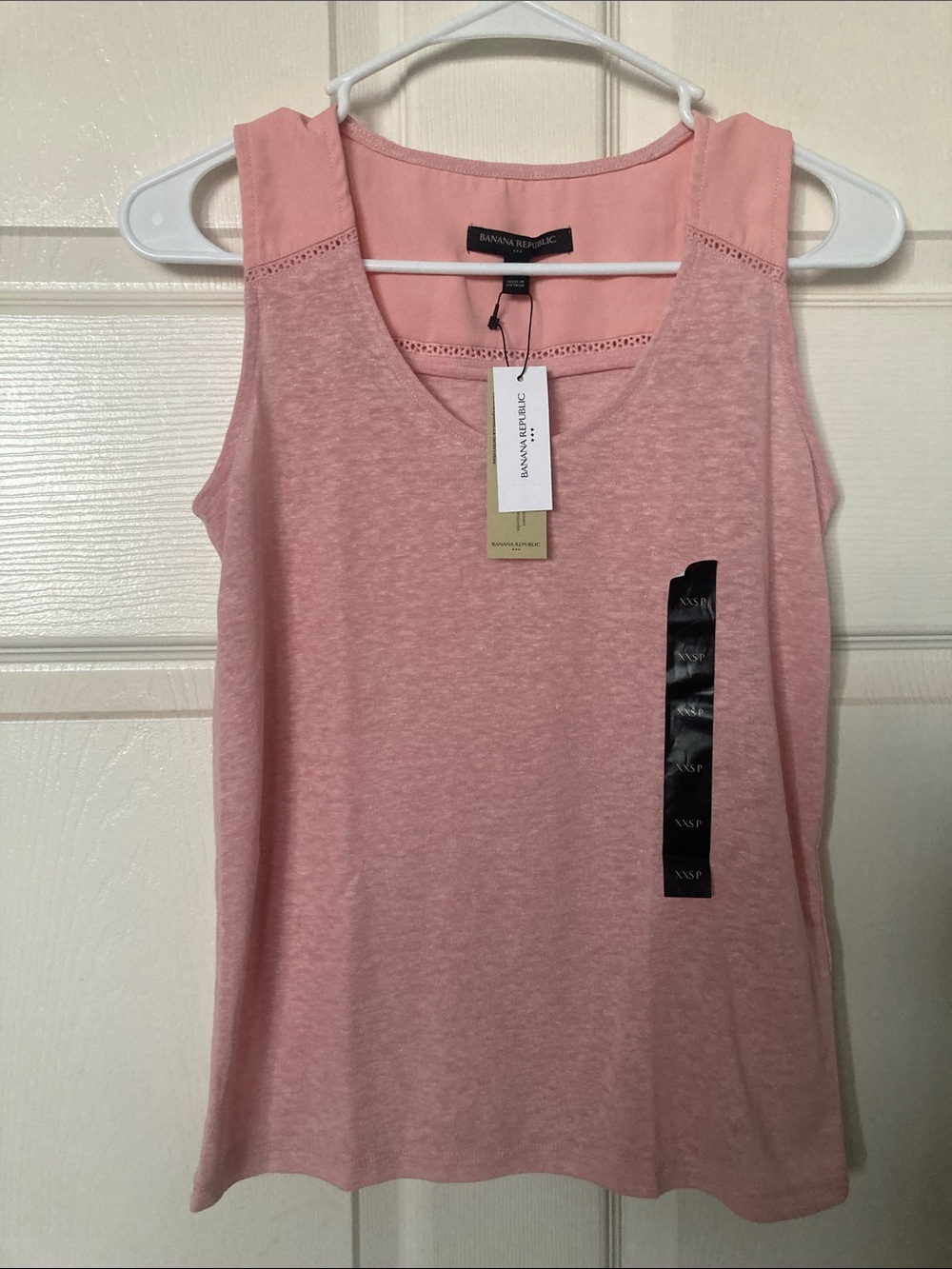 Banana Republic Blush Pink Scoop Neck Tank